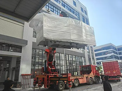 Помощь для подъема оборудования на третий этаж 