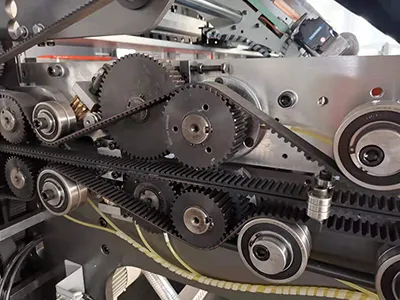 Высокоскоростная автоматическая кашировальная машина